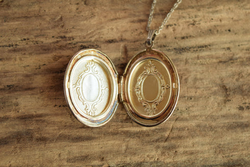 Silver Oval Locket Necklace
